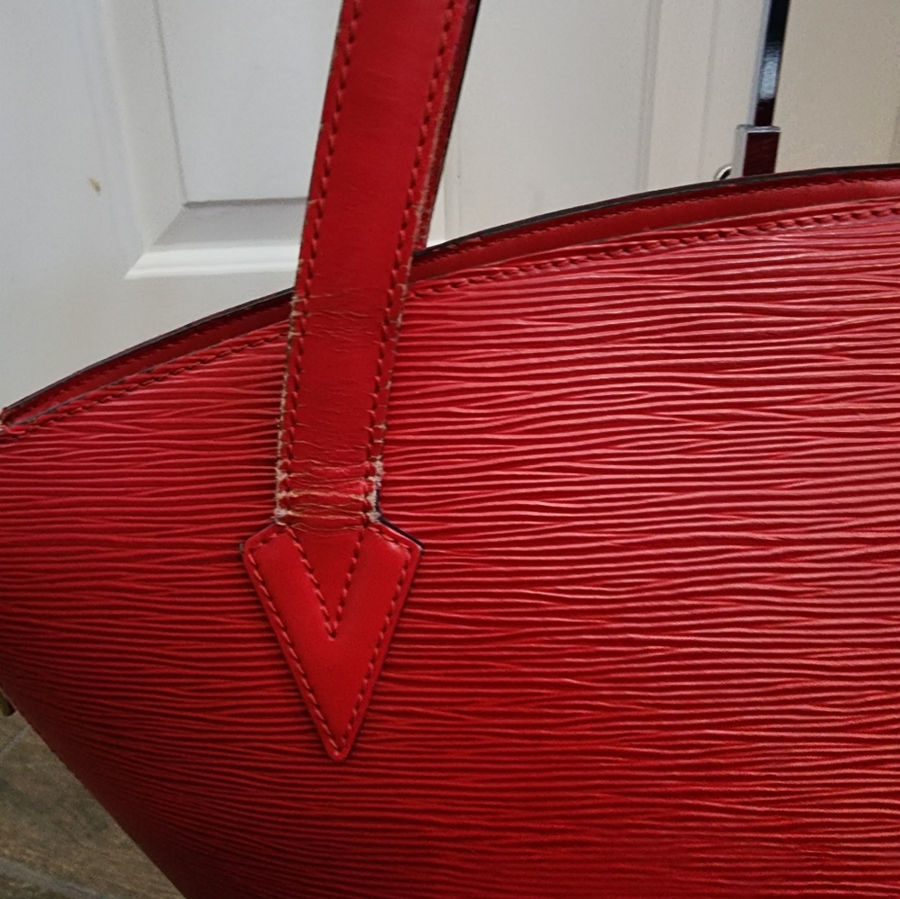 Louis Vuitton Red EPI St Jacques GM - Picture 6 of 16